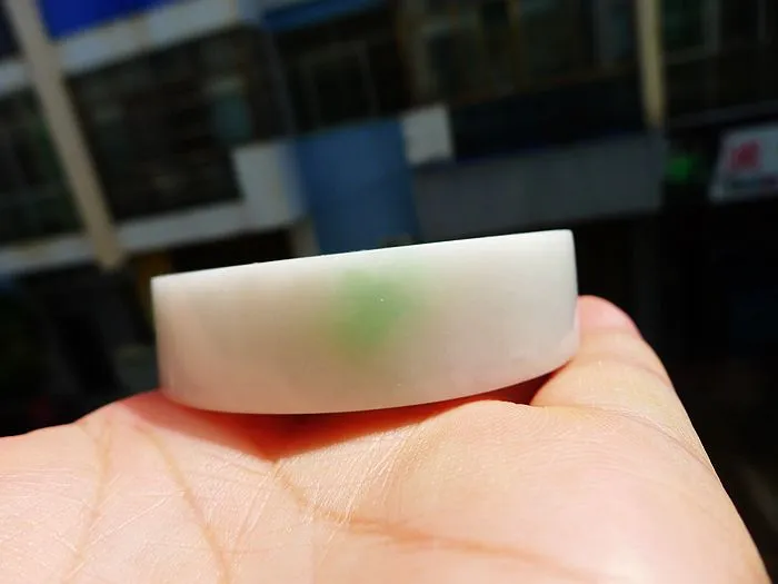 Natural Jade Rough Jadeite Raw (146g,5.98x1.6cm)