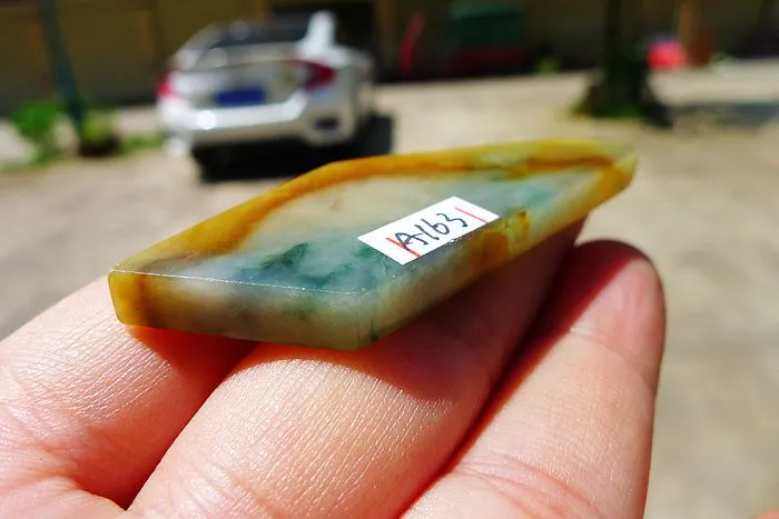 Natural Jade Rough Jadeite Raw (14g,5.6X2.2X0.5cm)