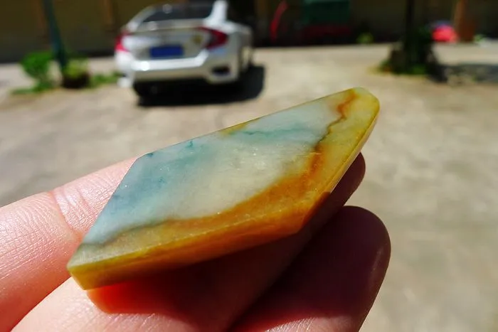 Natural Jade Rough Jadeite Raw (14g,5.6X2.2X0.5cm)