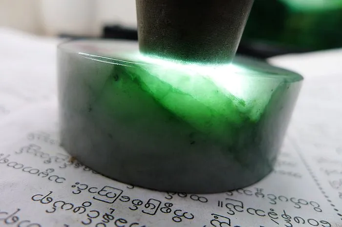 Natural Jade Rough Jadeite Raw (150g,5.5X2cm)