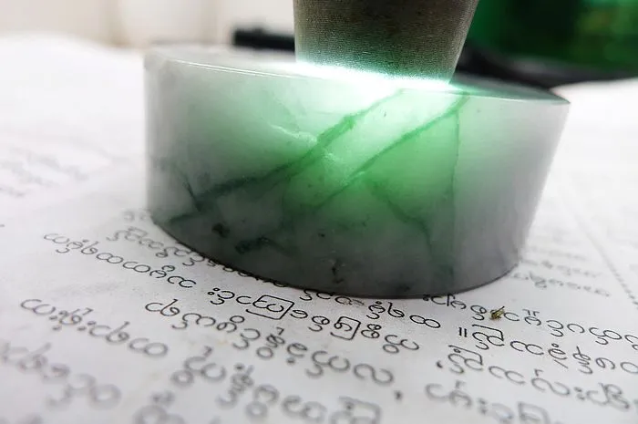 Natural Jade Rough Jadeite Raw (150g,5.5X2cm)