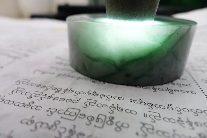 Natural Jade Rough Jadeite Raw (150g,5.5X2cm)