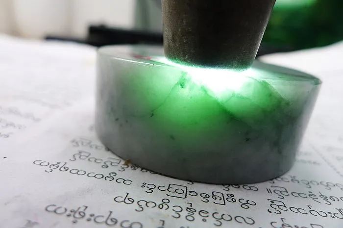Natural Jade Rough Jadeite Raw (150g,5.5X2cm)
