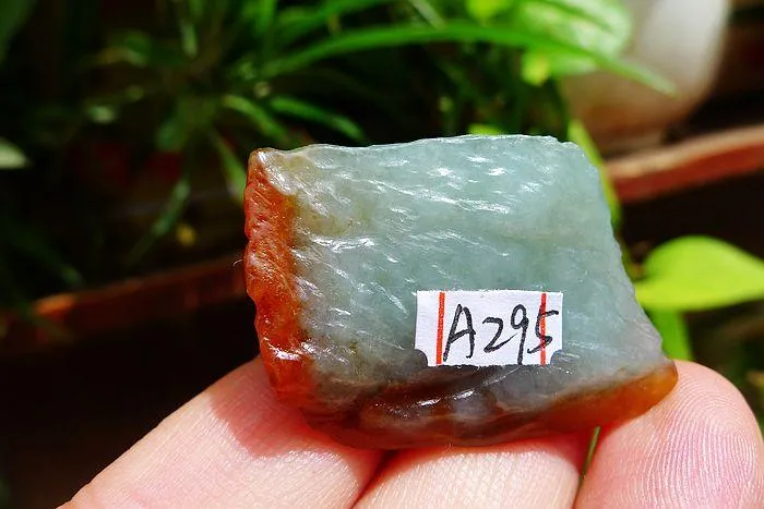 Natural Jade Rough Jadeite Raw (17g,3.2X1.9X1.3cm)