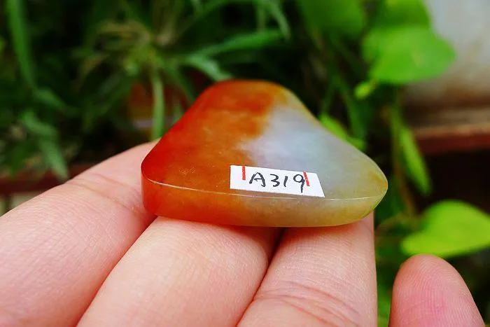 Natural Jade Rough Jadeite Raw (21g,5.5X3.4X0.55cm)