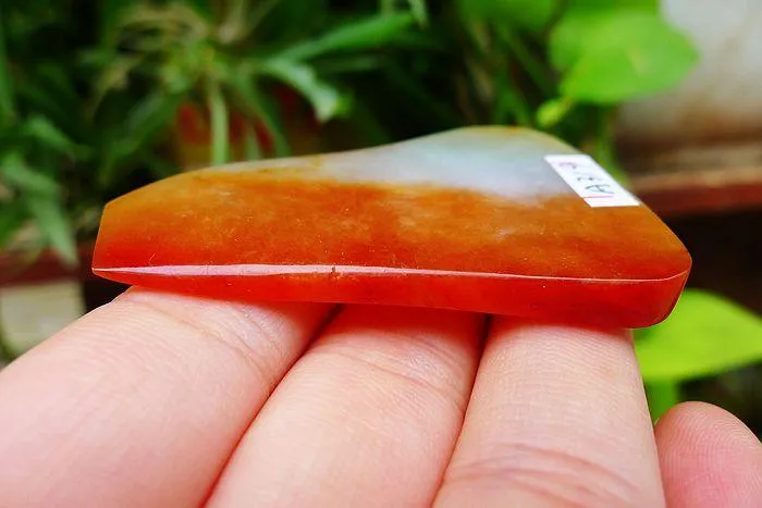 Natural Jade Rough Jadeite Raw (21g,5.5X3.4X0.55cm)