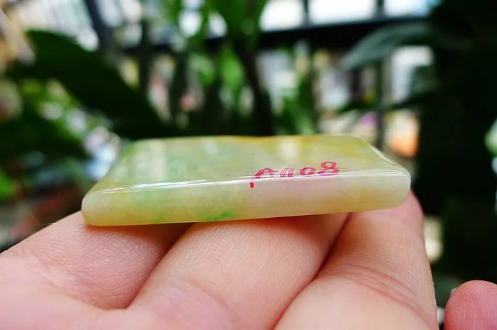 Natural Jade Rough Jadeite Raw (22g,4.7X3.5X0.6cm)