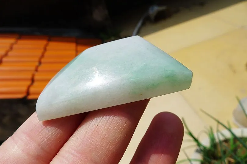 Natural Jade Rough Jadeite Raw (22g,4.9X2.8X0.7cm)