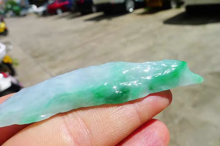 Natural Jade Rough Jadeite Raw (22g,7.6X1.6X0.95cm)