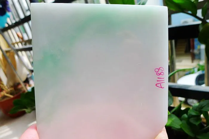 Natural Jade Rough Jadeite Raw (242g,11.6X10.2X0.65cm)
