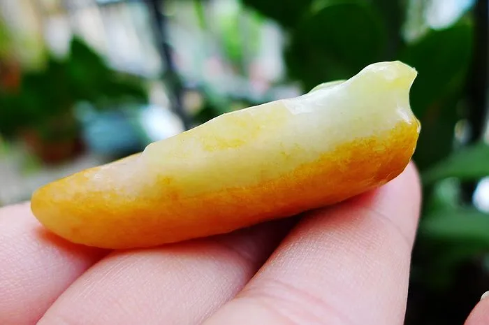 Natural Jade Rough Jadeite Raw (29g,5X2.7X1.4cm)