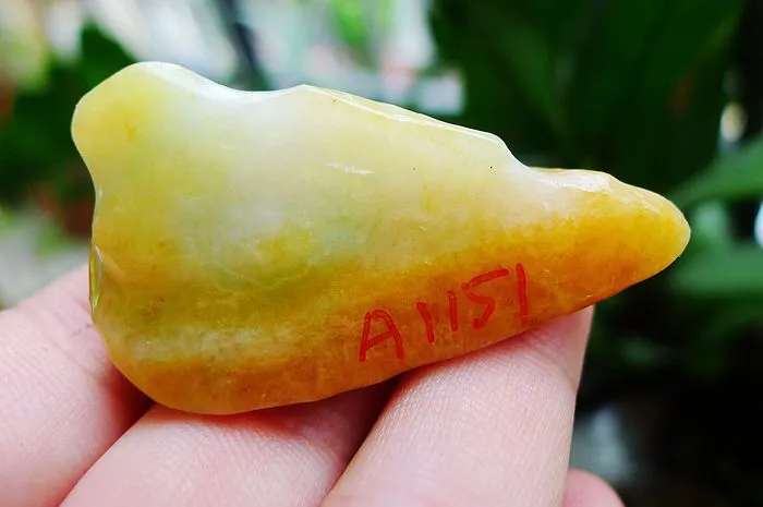 Natural Jade Rough Jadeite Raw (29g,5X2.7X1.4cm)