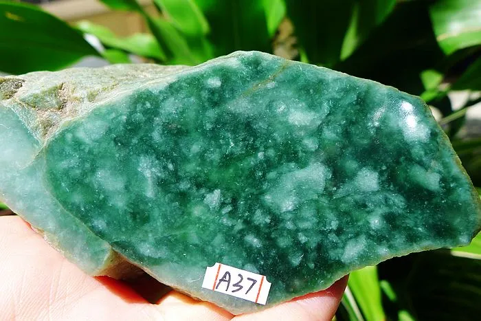 Natural Jade Rough Jadeite Raw (366g,13.8X5.2X4cm)