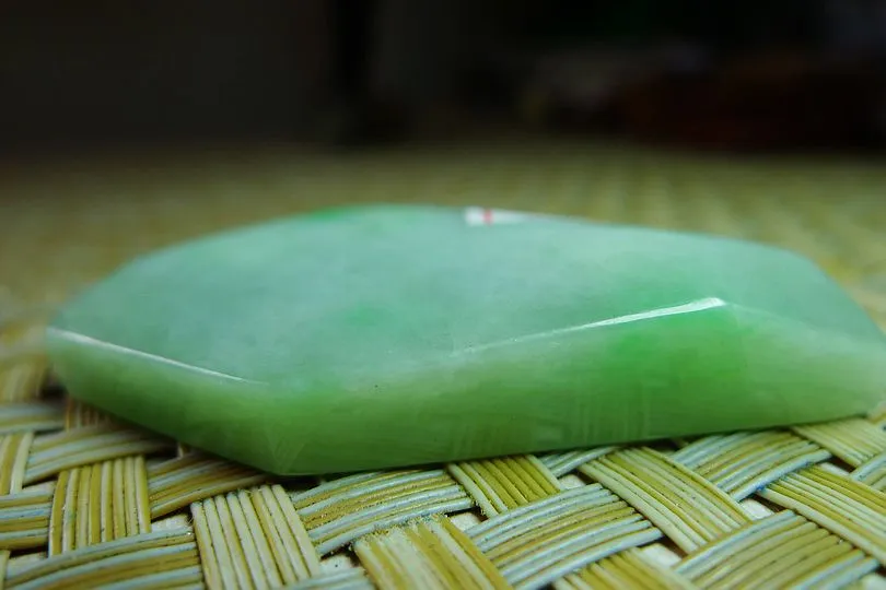 Natural Jade Rough Jadeite Raw (39g,5.7X2.7X1.1cm)