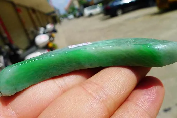 Natural Jade Rough Jadeite Raw (40g,7.7X2.1X0.9cm)