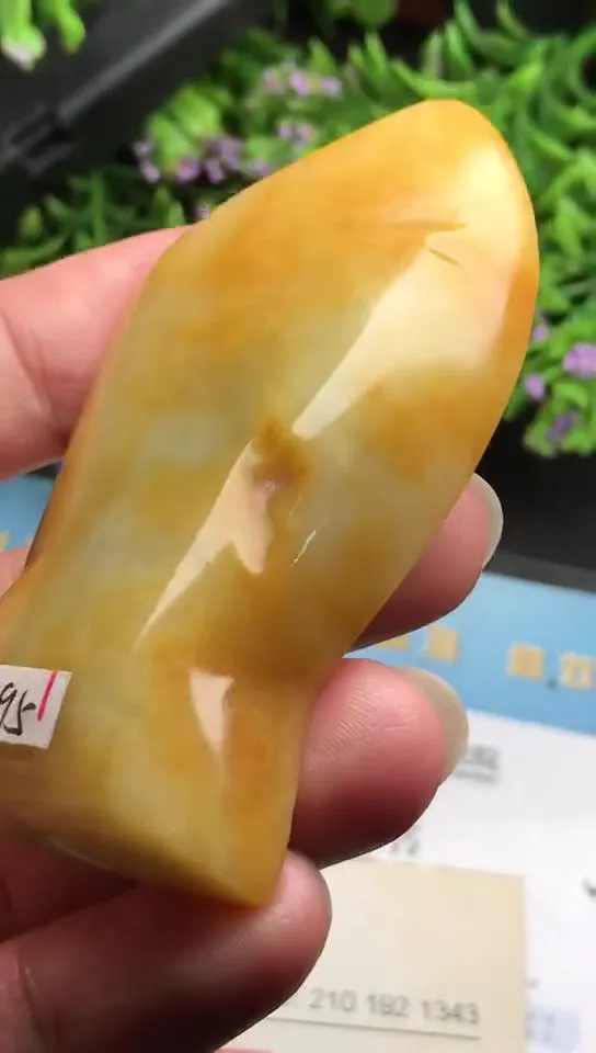 Natural Jade Rough Jadeite Raw (42g,6.4x3.2x1.2cm)-V1495