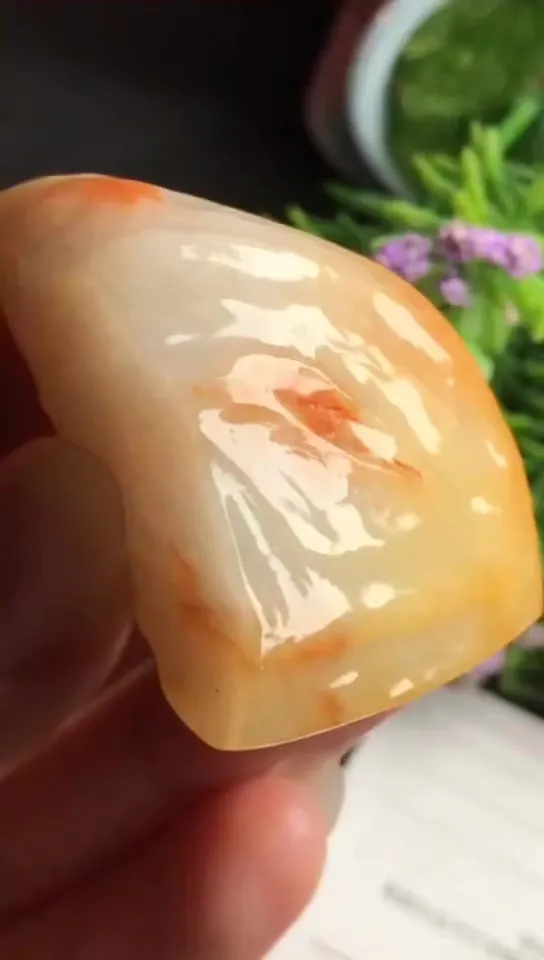 Natural Jade Rough Jadeite Raw (4.3x3.1x1.8cm)-S3196