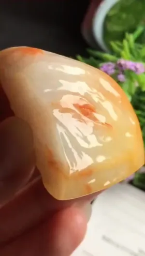Natural Jade Rough Jadeite Raw (4.3x3.1x1.8cm)-S3196