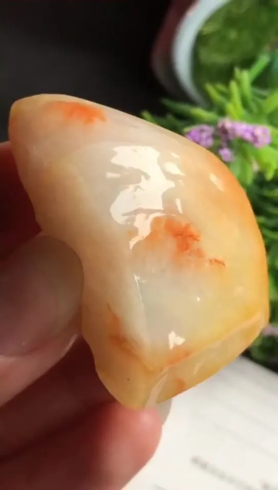 Natural Jade Rough Jadeite Raw (4.3x3.1x1.8cm)-S3196