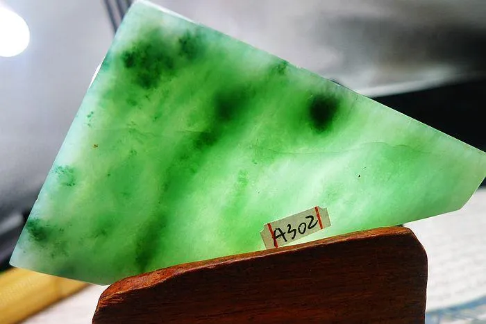 Natural Jade Rough Jadeite Raw (45g,7X4.7X0.6cm)