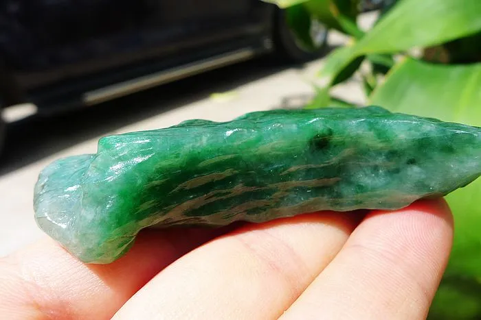 Natural Jade Rough Jadeite Raw (63g,7.4X2.5X1.7cm)