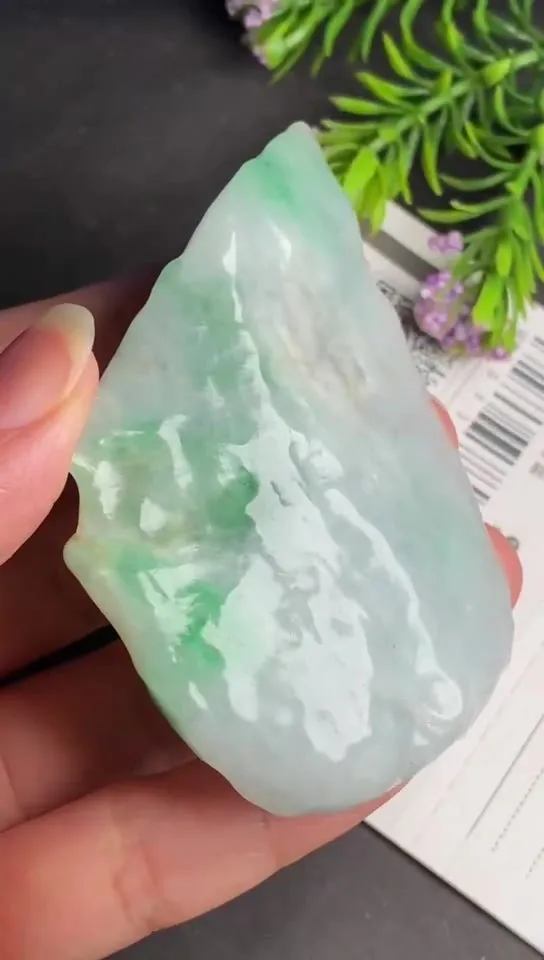 Natural Jade Rough Jadeite Raw (6.8X4.9X1.5cm)-S6944
