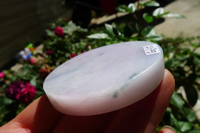 Natural Jade Rough Jadeite Raw (69g,5.6X5.6X0.8cm)