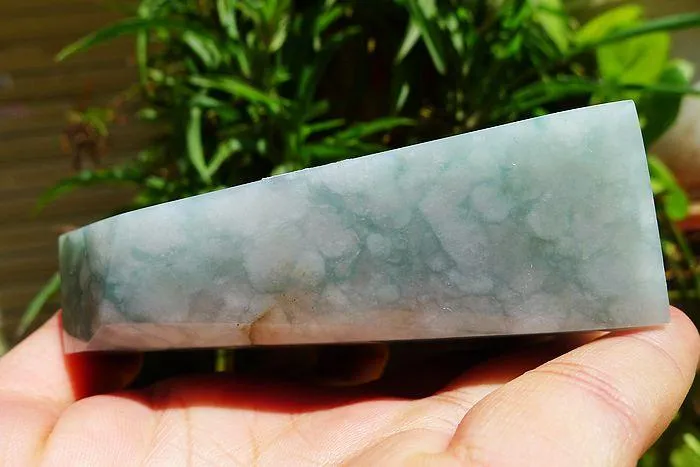 Natural Jade Rough Jadeite Raw (700g,9.6X8.1X5.6cm)