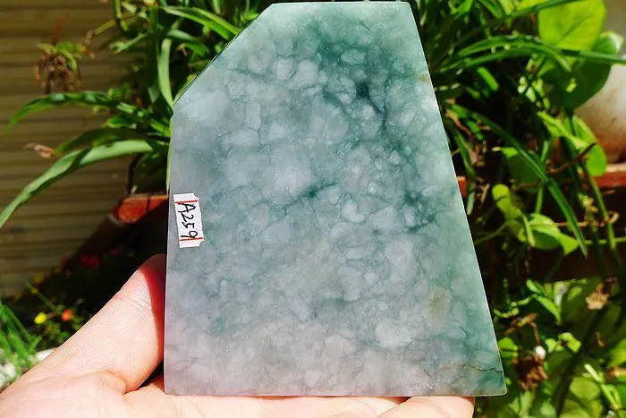 Natural Jade Rough Jadeite Raw (700g,9.6X8.1X5.6cm)