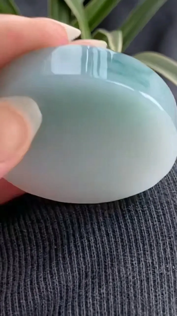 Natural Jade Rough Jadeite Raw (70g,49X10.5mm)-A5669