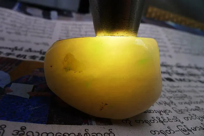 Natural Jade Rough Jadeite Raw (74g,4.1X3X2.6cm)