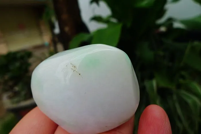 Natural Jade Rough Jadeite Raw (74g,4.1X3X2.6cm)