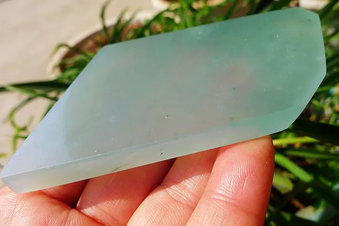 Natural Jade Rough Jadeite Raw (84g,8.7X4.5X0.75cm)