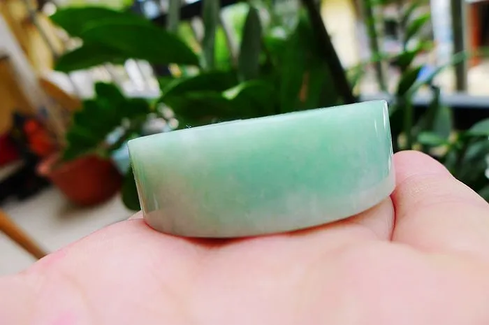Natural Jade Rough Jadeite Raw (96g,4.9X1.6cm)