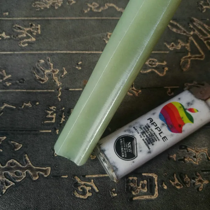 Natural Kunlun Jade Rough Nephrite Raw (100g, 12.5X1.5cm)