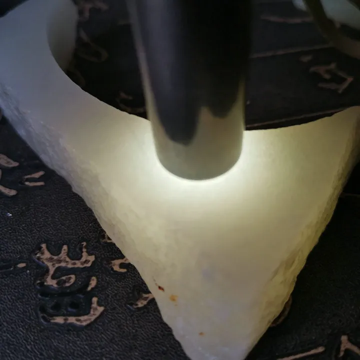 Natural Kunlun Jade Rough Nephrite Raw (102g, 8.5X1.9X5.8cm)