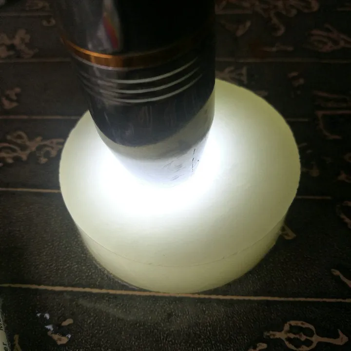Natural Kunlun Jade Rough Nephrite Raw (105g, 5.3X1.6cm)