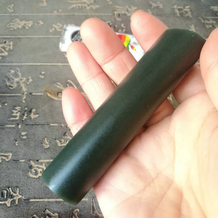 Natural Kunlun Jade Rough Nephrite Raw (106g, 9X2.2X2.2cm)