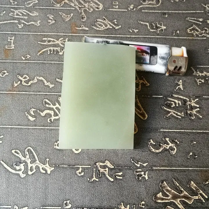 Natural Kunlun Jade Rough Nephrite Raw (111g, 7.4X5X1cm)