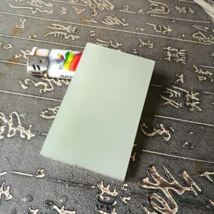 Natural Kunlun Jade Rough Nephrite Raw (112g, 8X4.9X1cm)