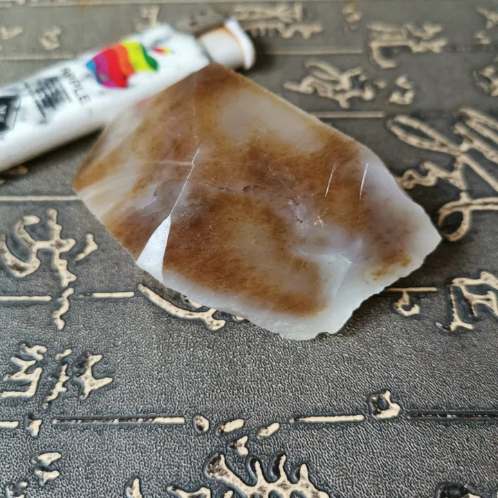 Natural Kunlun Jade Rough Nephrite Raw (114g, 8X4X2.5cm)