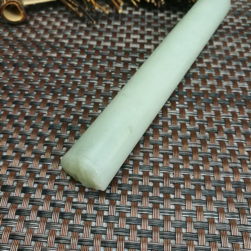 Natural Kunlun Jade Rough Nephrite Raw (114g,13.5X1.9cm)