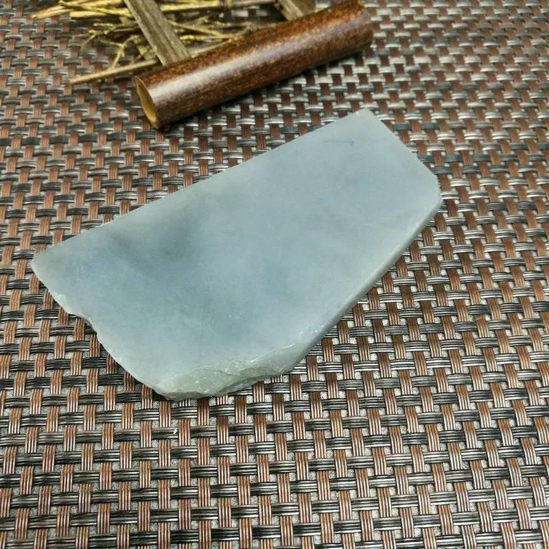 Natural Kunlun Jade Rough Nephrite Raw (114g,9X5X1cm)