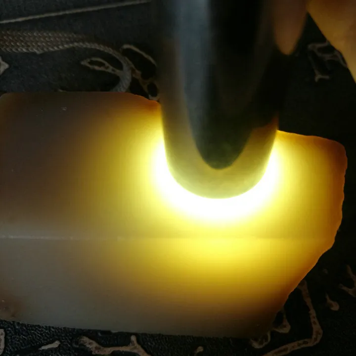 Natural Kunlun Jade Rough Nephrite Raw (117g, 5X3X2.5cm)