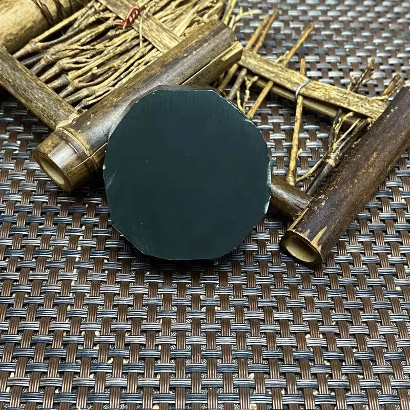 Natural Kunlun Jade Rough Nephrite Raw (117g,4.6X2.3cm)