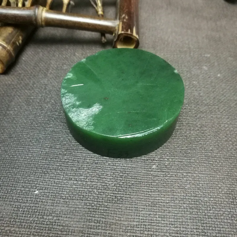 Natural Kunlun Jade Rough Nephrite Raw (119g,5.5X1.6cm)