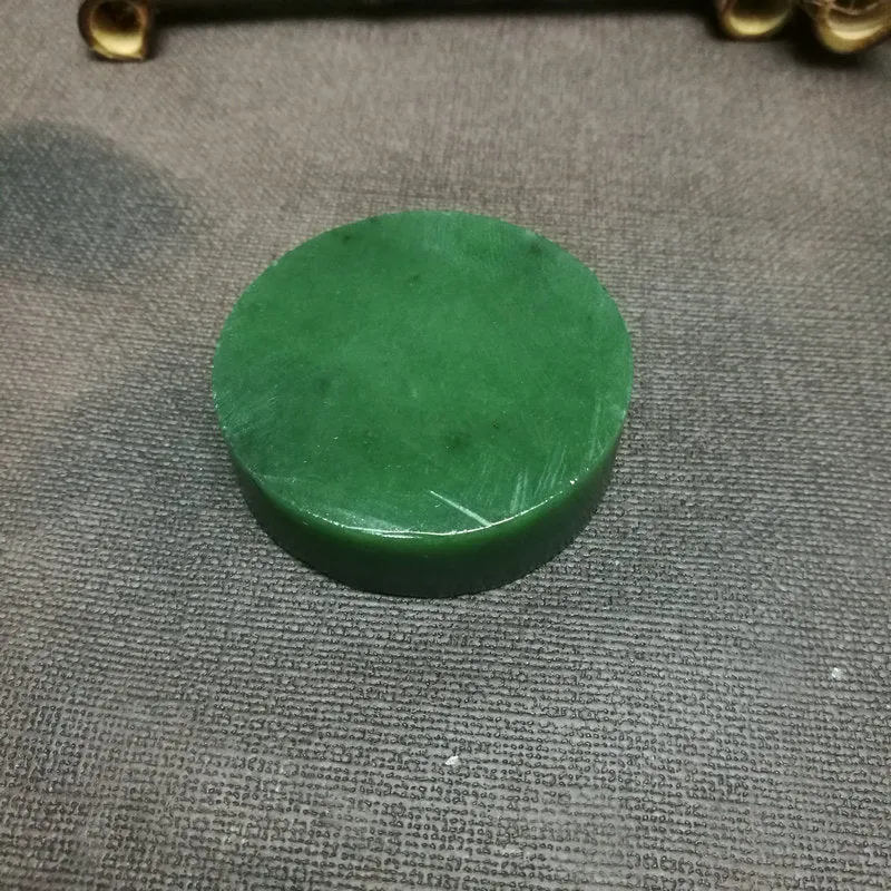 Natural Kunlun Jade Rough Nephrite Raw (119g,5.5X1.6cm)