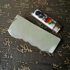 Natural Kunlun Jade Rough Nephrite Raw (129g, 11.5X4cm)
