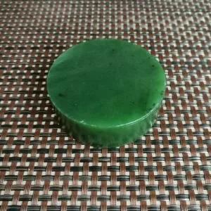 Natural Kunlun Jade Rough Nephrite Raw (129g, 5.5X1.7cm)