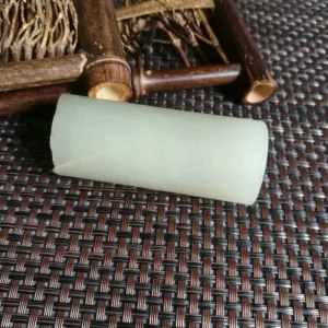 Natural Kunlun Jade Rough Nephrite Raw (129g,6.9X2.9cm)